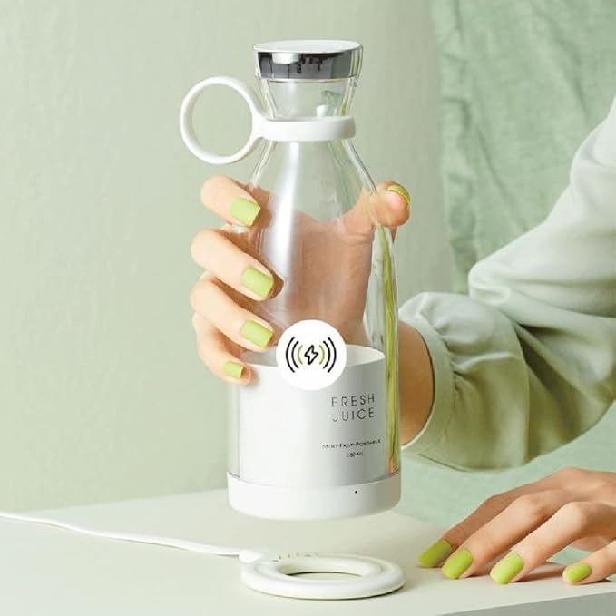 Personal Size Blender, Fresh Juice Portable Blender for Smoothies or Shakes, Personal Mixer, Portable Blender, Wireless USB Rechargeable Fruit Blender for Sports, Camping, Fitness. (White)