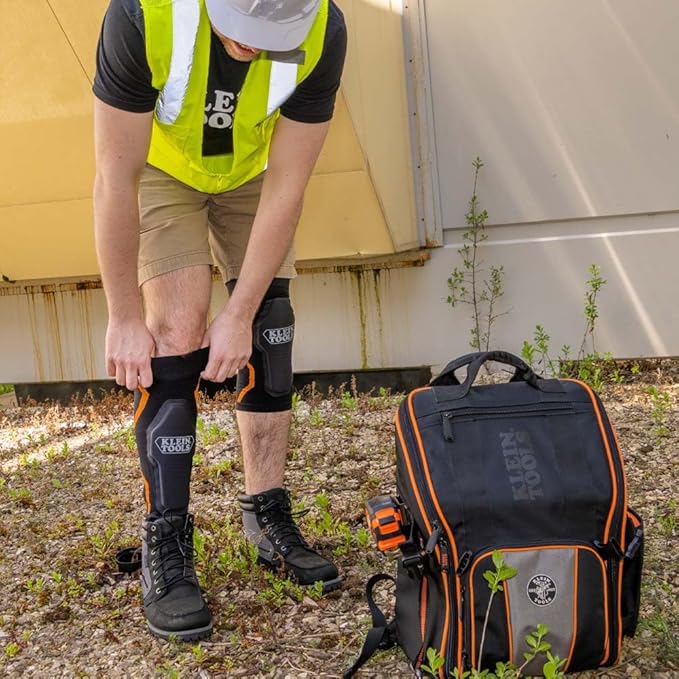 Klein Tools 60622 Knee Pad Compression Sleeve, Knee Support for Construction, Workers and Athletes, Black, S/M